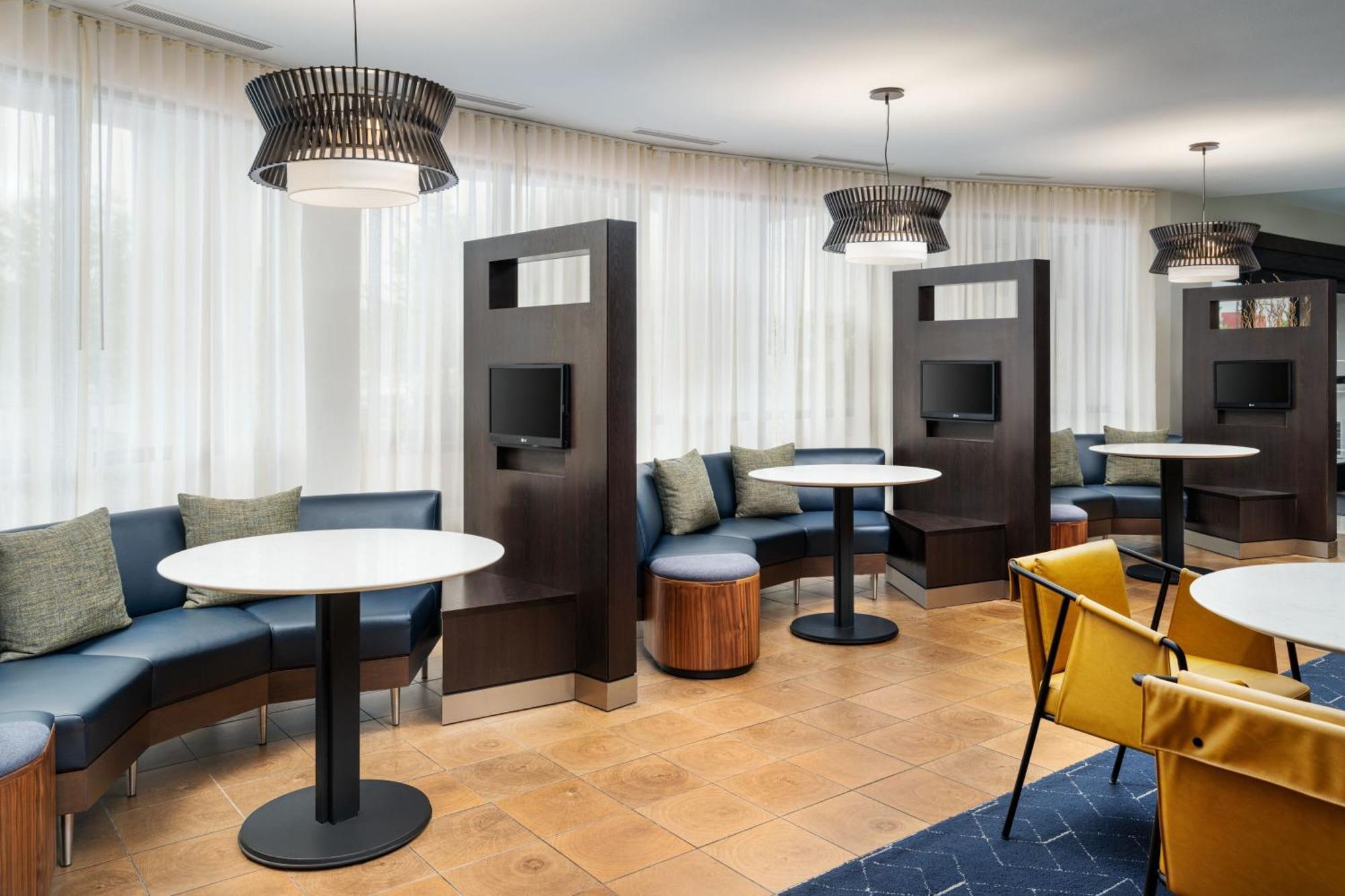 Courtyard By Marriott Kingston Otel Dış mekan fotoğraf